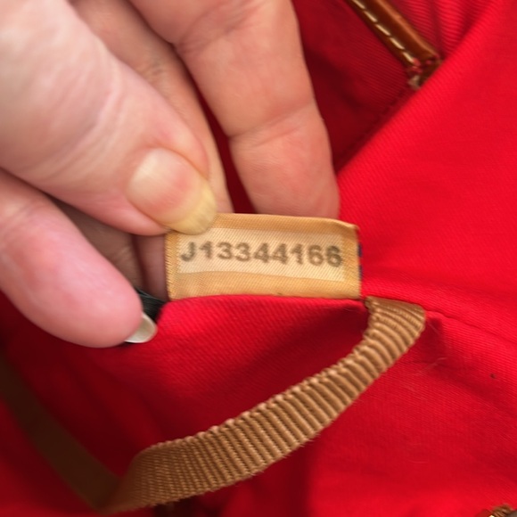 Dooney and Bourke Lexington large zip tote - Picture 9 of 12